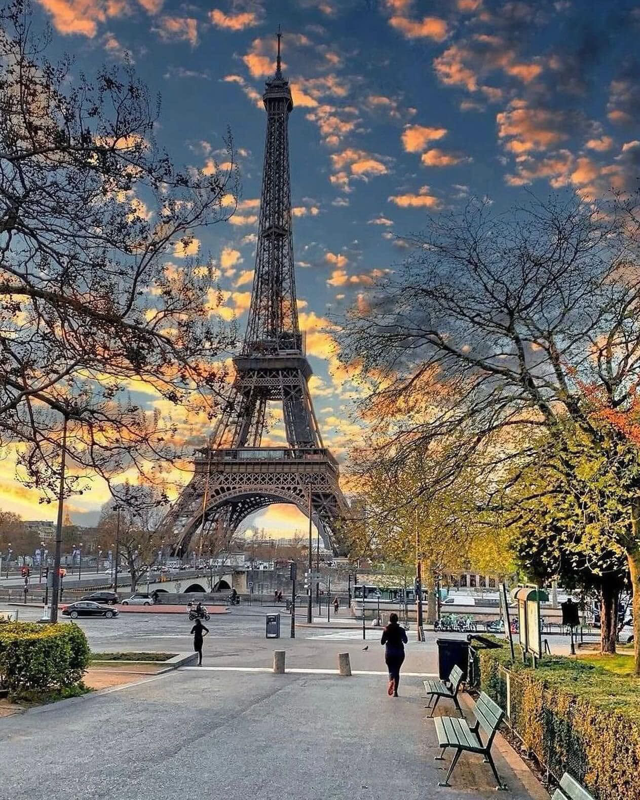 Paris travel guide – exploring iconic landmarks and culture">